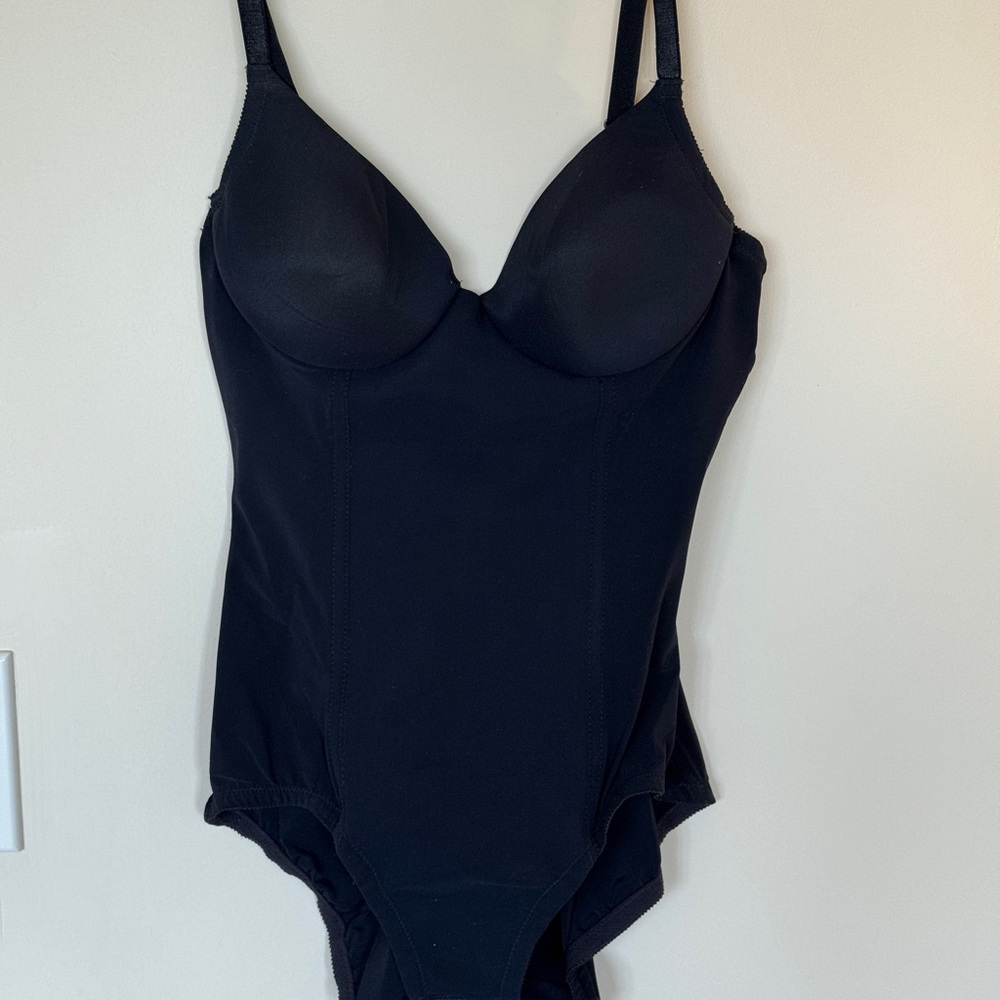 Elegant Vintage Black Women's Bodysuit